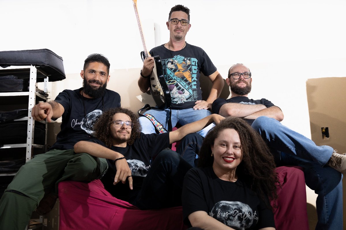 chegarock's tweet photo. Hoje, dia 22 de novembro, é comemorado o Dia do Músico no Brasil.

Em nome da Chevy &amp; os Galácticos parabenizamos a todos os que encantam e desencantam o mundo com a sua arte!

"SEM MÚSICA, A VIDA SERIA UM ERRO" - Nietzche. https://t.co/hXaDcCfAOr