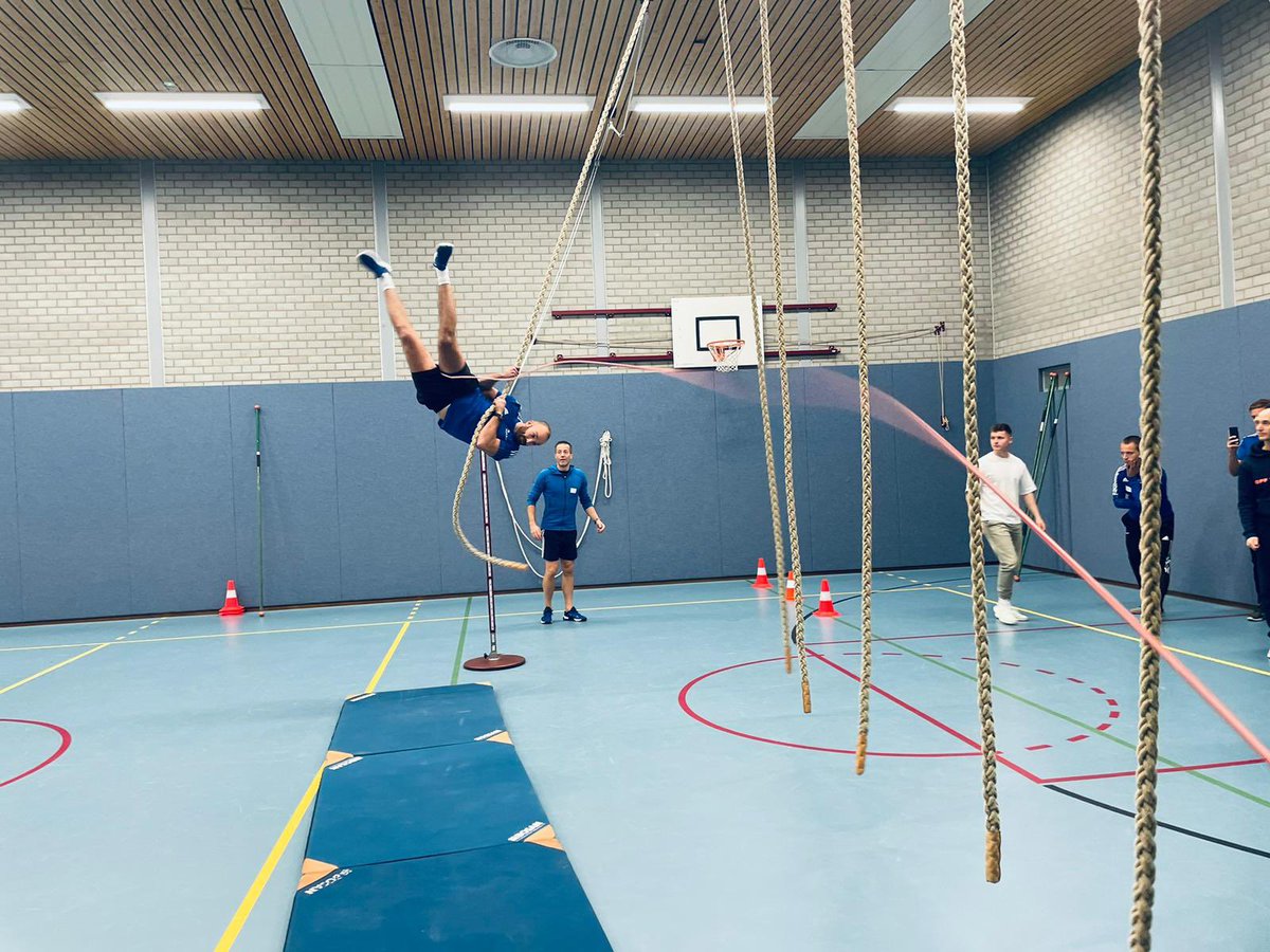 KVLOnL's tweet photo. KVLO studiedag BSM en LO2 op het Corlaer College..
#kvlonl #bsm #lo2 #bewegingsonderwijs #lichamelijkeopvoeding https://t.co/piAueXbD5U