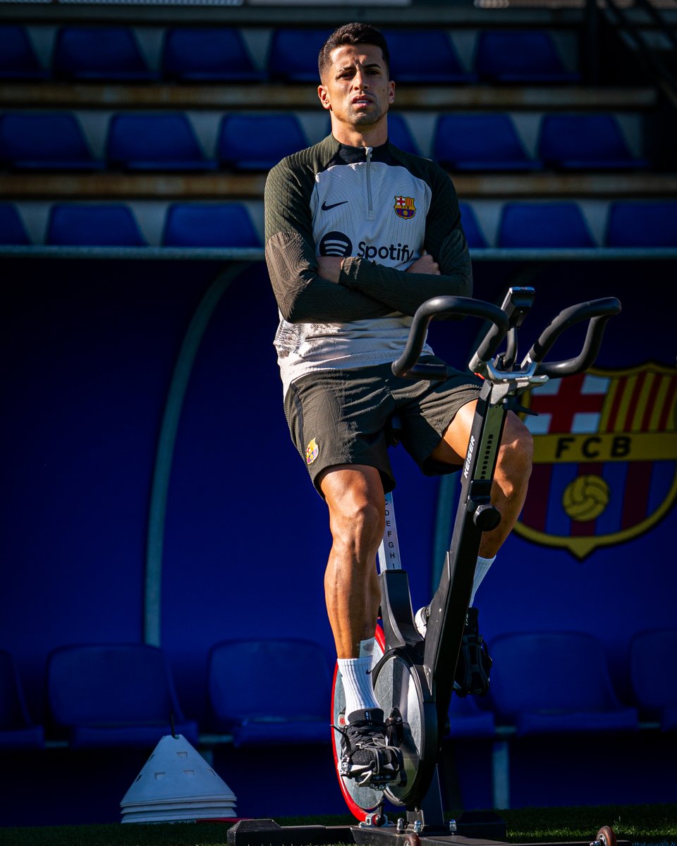 FCBarcelona tweet picture