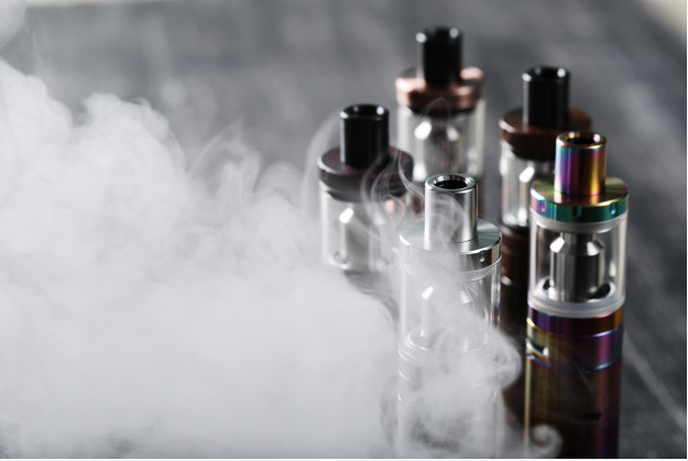 Vaping dangers persist: Amid a slowing outbreak, mysterious vaping illnesses continue to claim lives. 🚭💔

Stay informed, prioritize your health, and spread awareness about the risks associated with vaping. Your well-being is paramount. 
wiserxcard.com/people-are-sti…