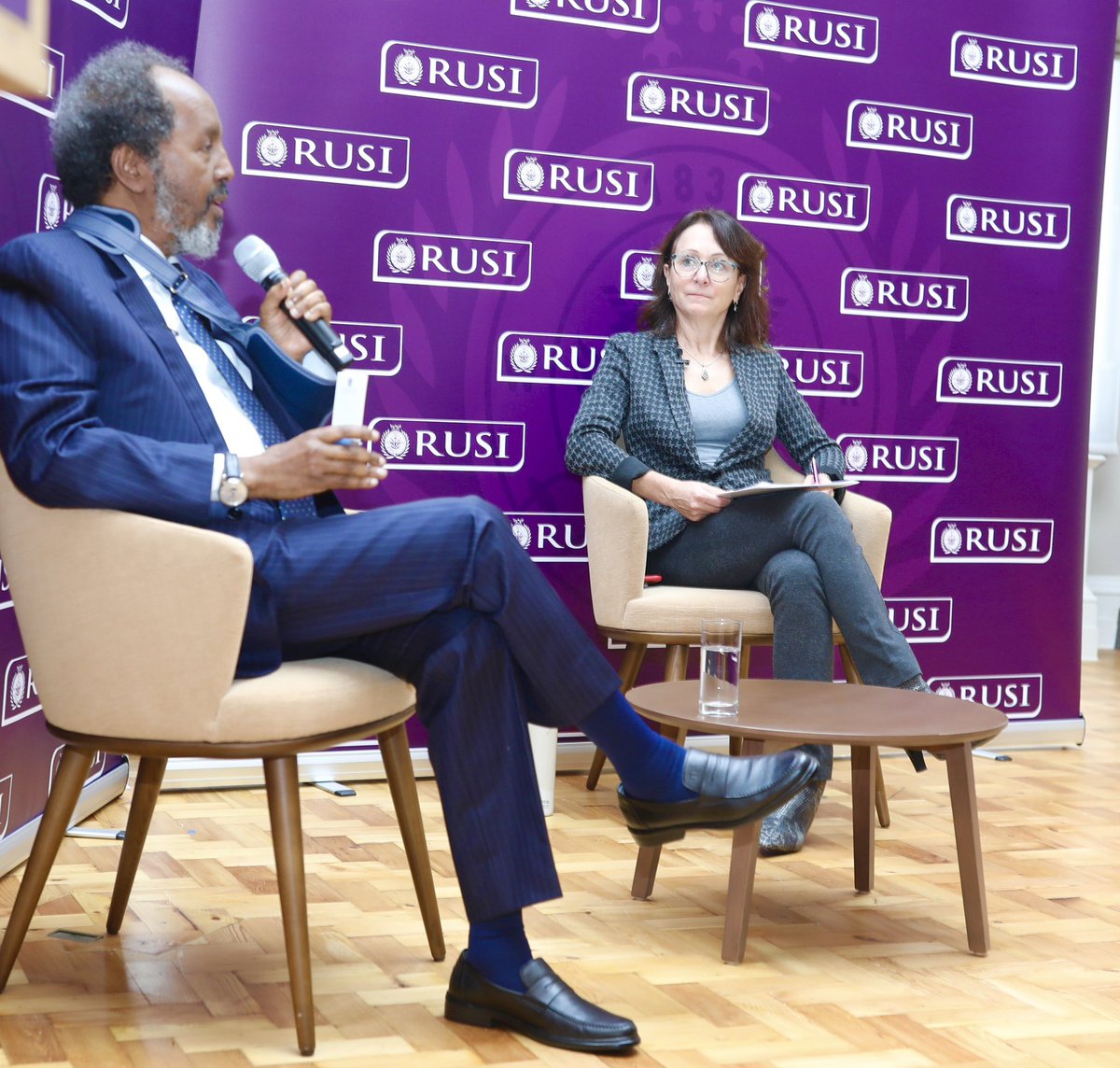 VillaSomPress's tweet photo. H.E President @HassanSMohamud discussed #Somalia's fight against terrorism with UK policymakers and security sector experts at @RUSI. He reiterated his government’s determination to deliver peace &amp; security, strengthen inclusive governance, service delivery &amp; grow the economy. https://t.co/pSUKcqRPR2