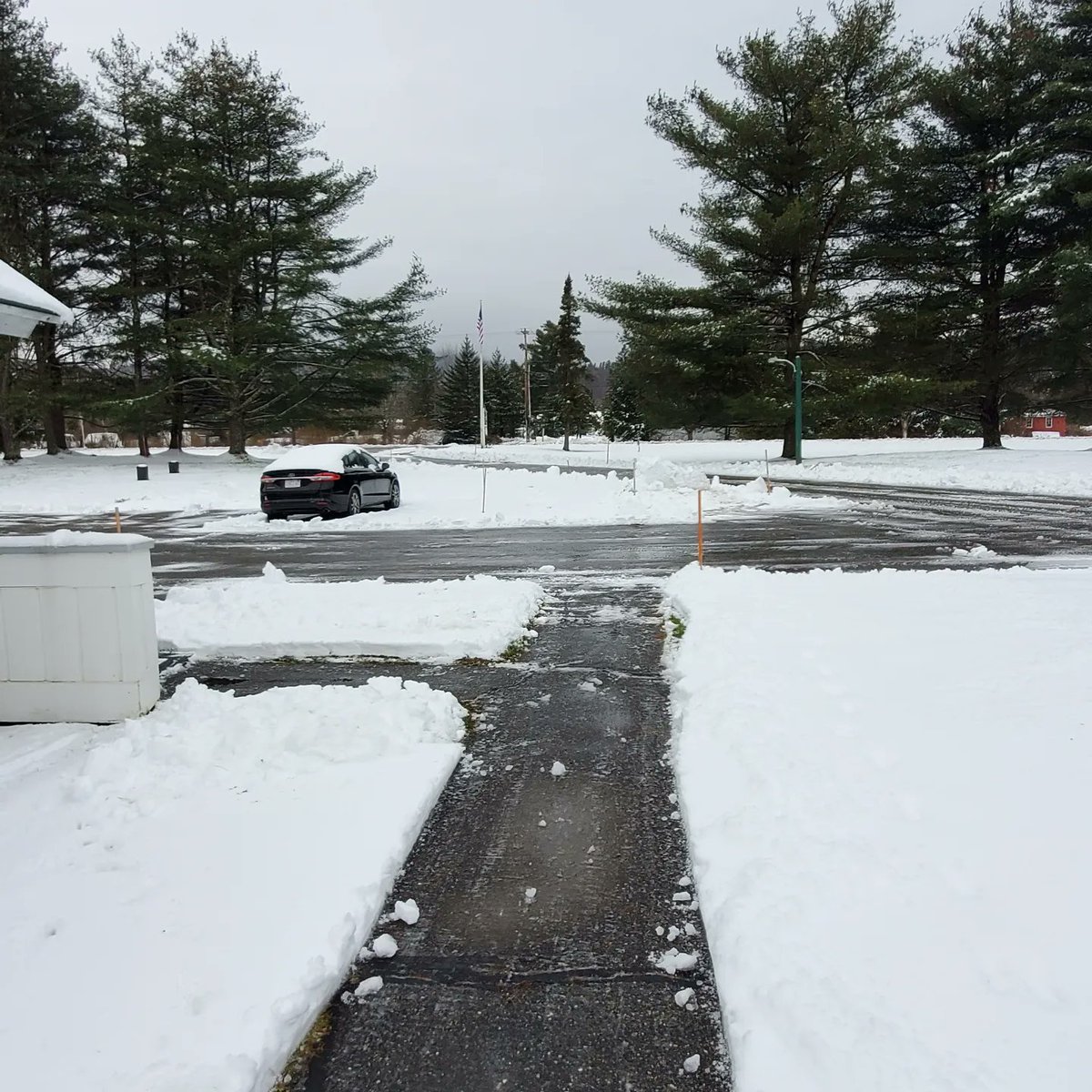 JustK1's tweet image. Vermont snow #dogsofwinter