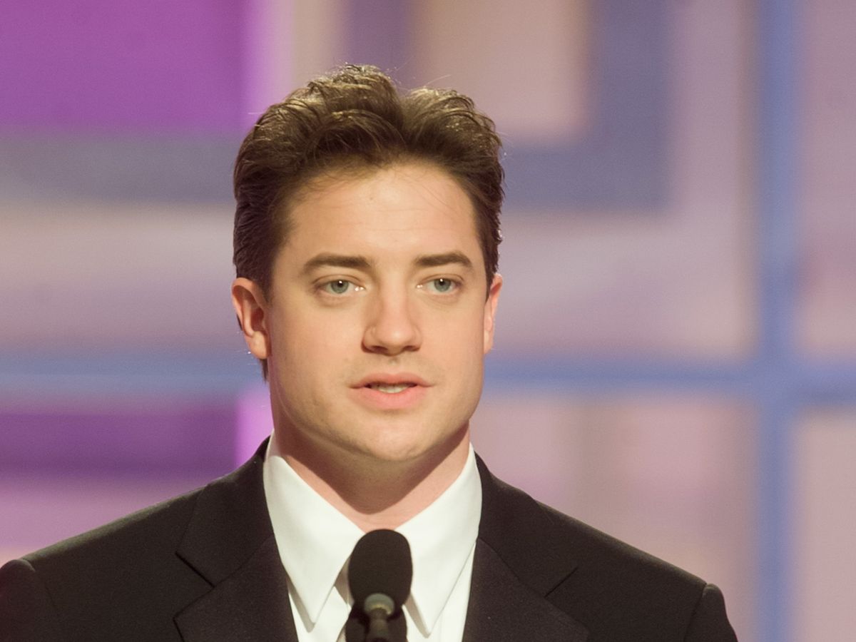 MultimediaPop's tweet image. NoticiasPOP | ¡De vuelta al trabajo! 📽️
#BrendanFraser será el protagonista de la comedia “Rental Family” un proyecto de Searchlight Pictures. Este será su primer papel desde que fue galardonado a “mejor actor” en los #OSCARS por su papel en #TheWale