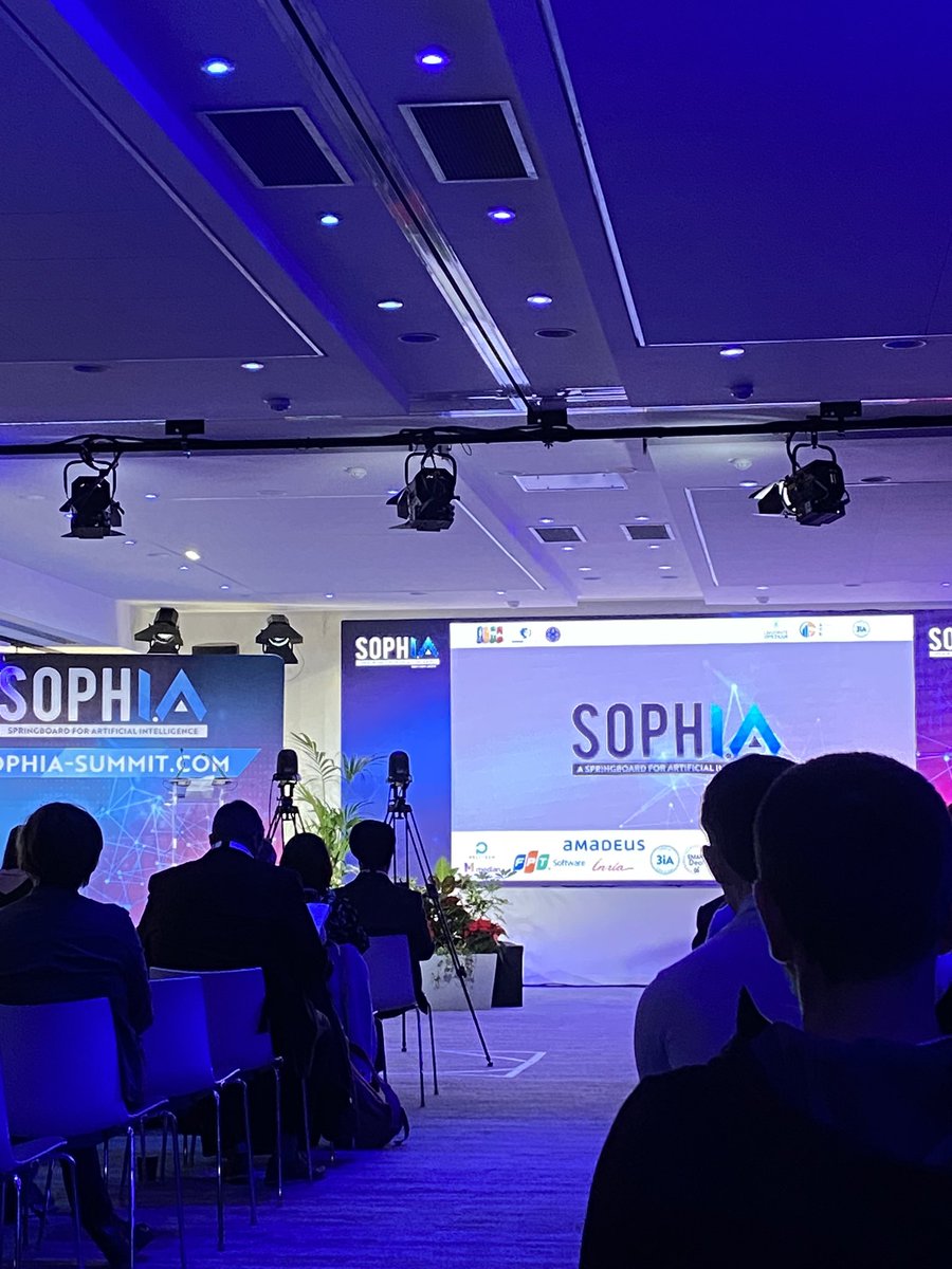 Greta Damo (@grexit_) on Twitter photo 🎉 Happy to have the opportunity to participate, as a PhD student, in the SophIA Summit meeting.
👩💻Three days of presentations and networking with exceptional speakers to deepen our AI-based knowledge.
#SophiaSummit #DS4H <a href="/inria_sophia/">Centre Inria d'Université Côte d'Azur</a> 🎉 Happy to have the opportunity to participate, as a PhD student, in the SophIA Summit meeting.
👩💻Three days of presentations and networking with exceptional speakers to deepen our AI-based knowledge.
#SophiaSummit #DS4H <a href="/inria_sophia/">Centre Inria d'Université Côte d'Azur</a>