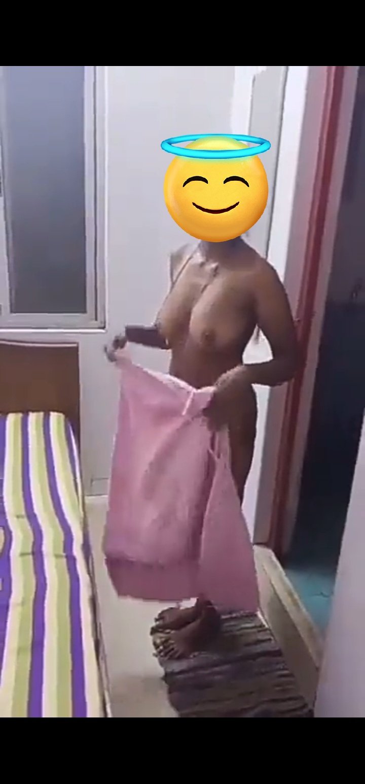 Vimal Vimal on X: Tamil aunty videos saree change video irukku exchange  t.coAzWECvH6d7  X
