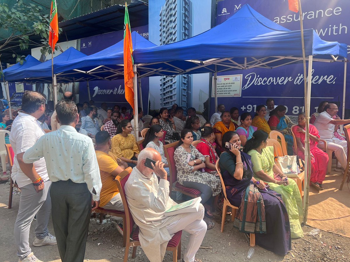 Amarbjym's tweet photo. @Dev_Fadnavis ji @ShelarAshish Ji @mybmc @BJP4Mumbai @IqbalSinghChah2 Dawankar chawl borivali RM Bhataad Road is builtin  1961 asked 4 repair permission in 2021 inspite of repair permission they issued demolition notice cut water n electricity of residence MP @iGopalShetty ji https://t.co/J5Z3HMg9cg