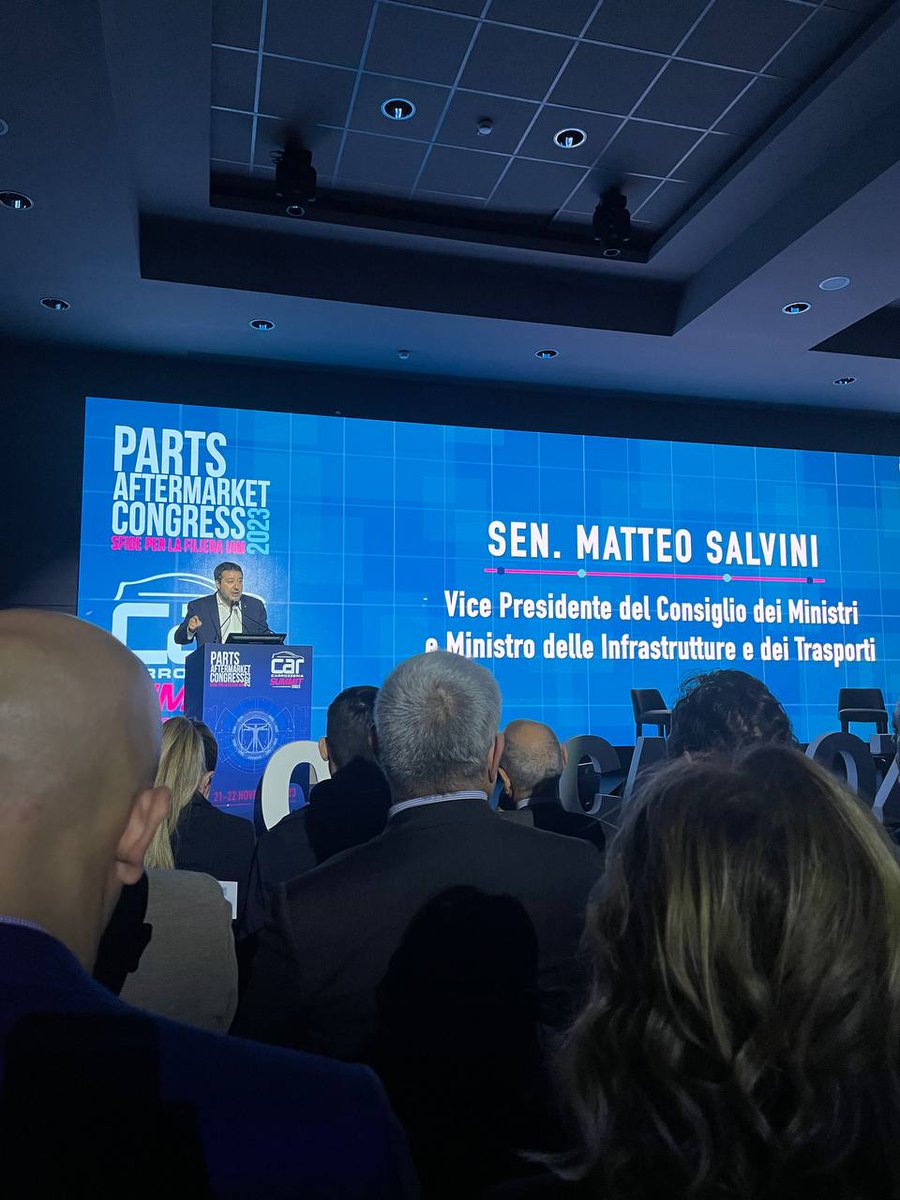 sonixyenix tweet media