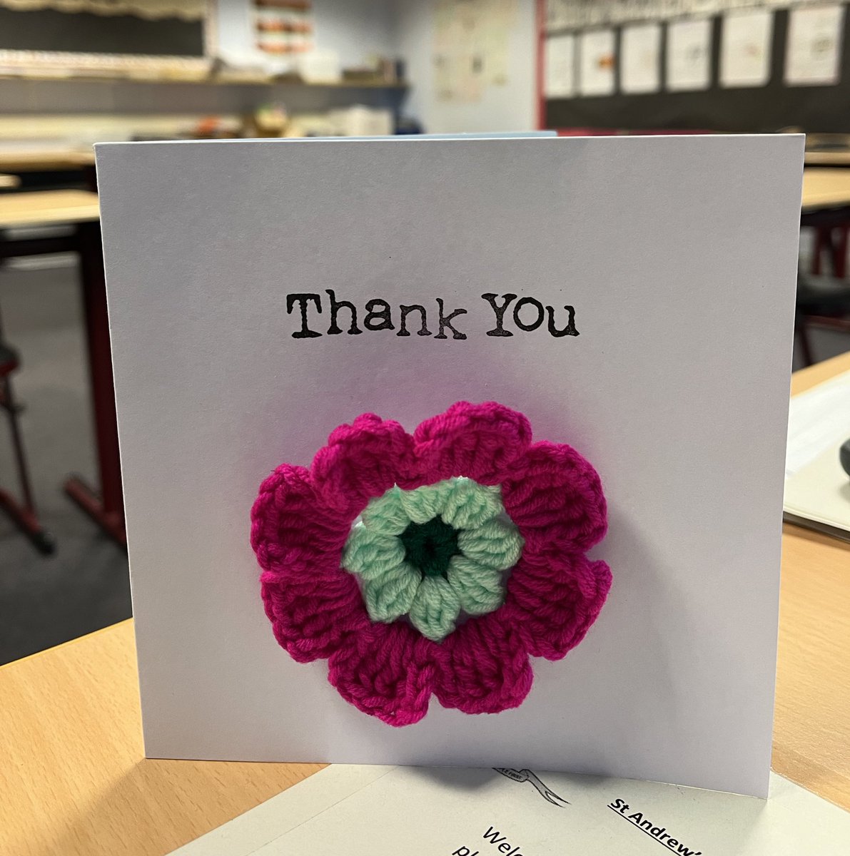 MissCWalker_'s tweet photo. Got the loveliest surprise this morning from some of my S2 girls! Thank you ☺️ https://t.co/Whdfy6Hved