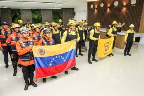 Hemos reforzado la Fuerza de Tarea Humanitaria GJ Simón Bolívar por instrucciones del Pdte. <a href="/NicolasMaduro/">Nicolás Maduro</a>, para ayudar al hermano pueblo boliviano, ante las afectaciones por los graves incendios producidos como consecuencia del cambio climático.