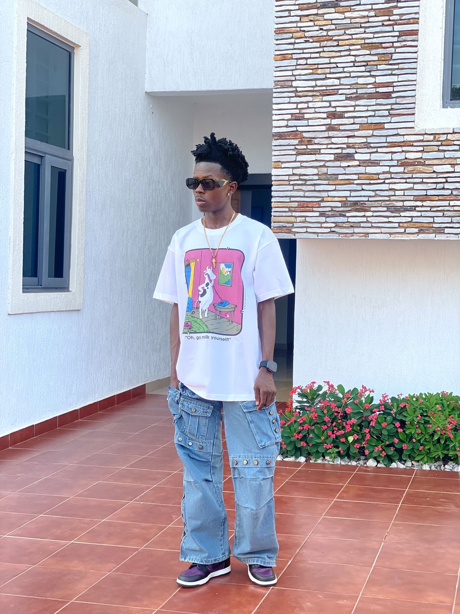StrongmanBurner's tweet photo. #Chilling this Friday 👌 https://t.co/gadW56sX5D