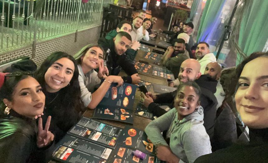 David Astburys trip to Bucharest! 🌍

A massive shoutout to our incredible team for their hard work this year – a weekend escape is our way of saying THANK YOU! 🙌✨ 

If you’re interested in joining the David Astburys Team, send your CV to recruitment@davidastburys.com. 📩