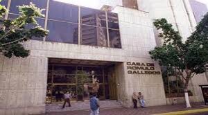 Este sábado 9:00 am como muchos nos pidieron va la reposición del especial de micros literarios “La Librería Mediática lee al mundo”  y el domingo estaremos #EnVivo a las 2:00pm con Pedro Calzadilla contándoles los nuevos planes del <a href="/Celarg/">Fundación Celarg</a> 

Sintoniza <a href="/TVLecturas/">LaLibreríaMediática</a> en <a href="/VTVcanal8/">VTV CANAL 8</a>