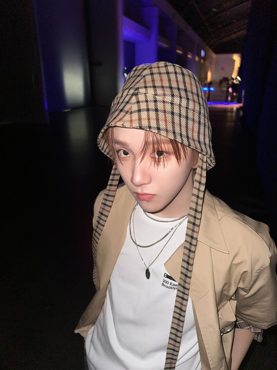 BOYNEXTDOOR_twt's tweet photo. 90‘s style 💍 

#BOYNEXTDOOR
#보이넥스트도어
#WOONHAK
#운학 https://t.co/zZEbbMy7D2