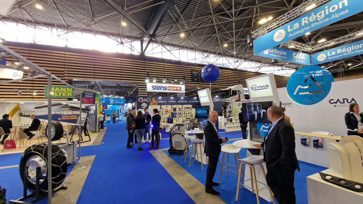 ⚡A group of about 30 #SMEs visits @Solutrans, the trade fair for #haulage and urban #transport solutions  📍in Lyon #France, in order to find new business oportunities thanks to <a href="/EBoost_project/">E-Boost</a> open calls  🚀🎯🚍🚛🚲🔌🚗  #innovation #greenenergy #mobility
