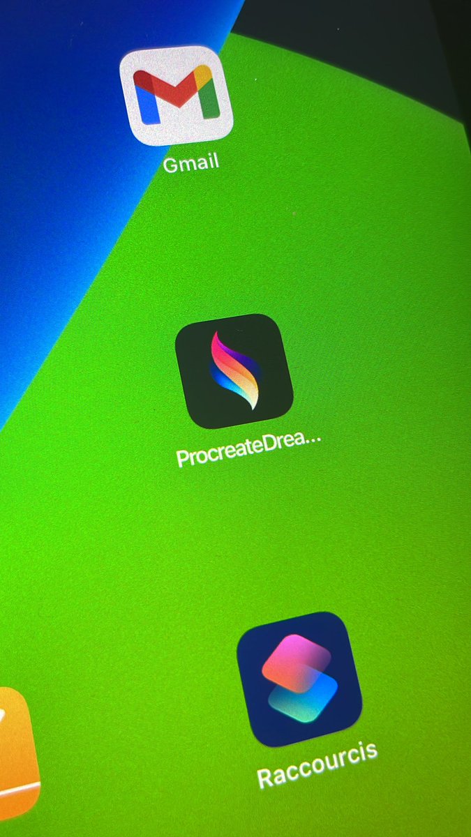 Procreate Dreams is finally here ! Let’s go for my HL animatics 😍❤️