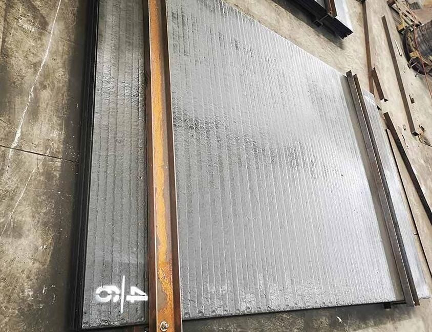 JHardfacing's tweet image. Clad Welding Wear Resistance Plates
If you are looking for a wear plate supplier to supply you with wear plates and wear steel components, then you have come to the right place. 
Thickness: 3+3, 4+4, 5+5, 6+6, 8+8, 10+10, 12+12
#welding #weldingrepair #HardfacingWire #WearPlate