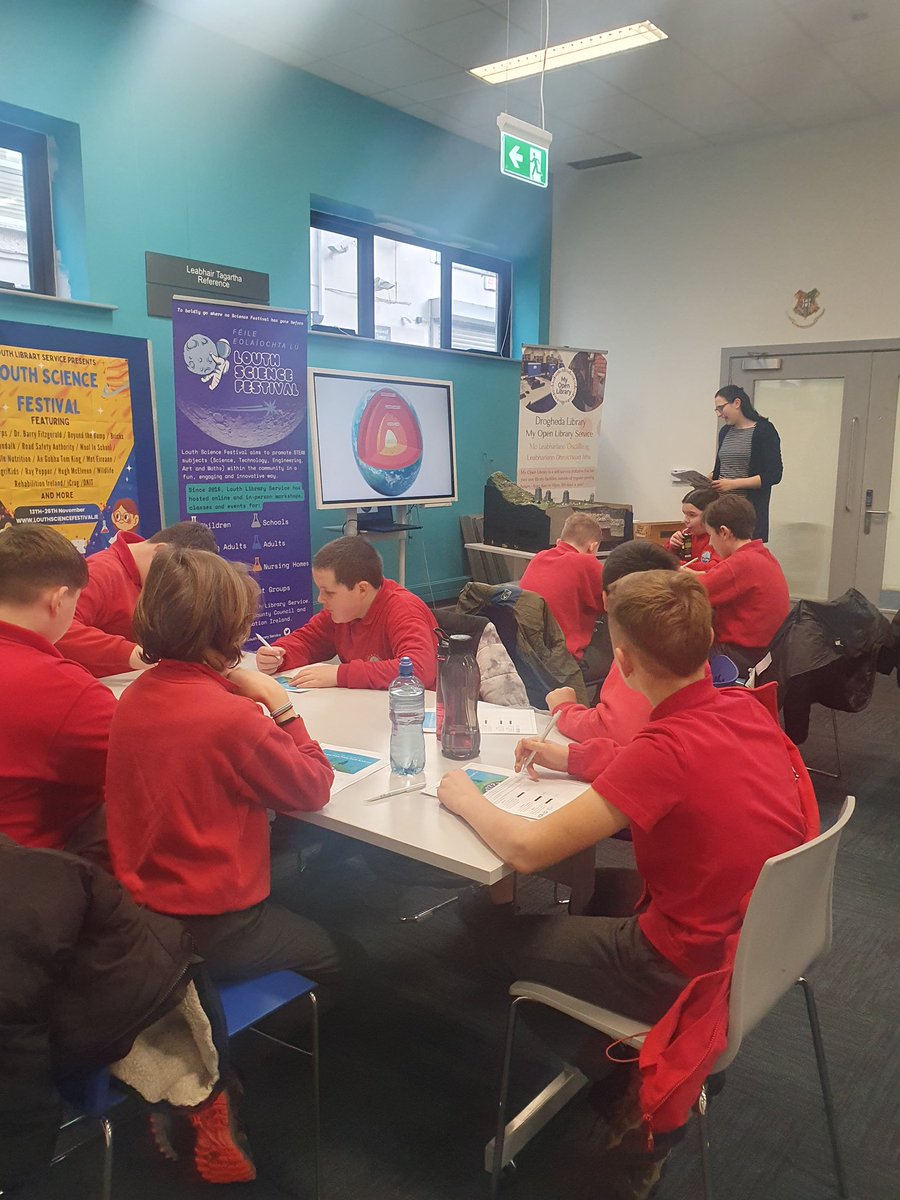 Ms. Martyn’s 6th Class visited the library down town for a talk on Geology. A big thanks to Mr.Murphy for organising this as part of our first STEM Week!