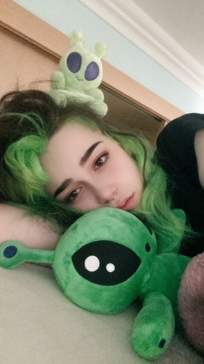 ghosttiem's tweet photo. morning earthlings https://t.co/90p6f2CqqL