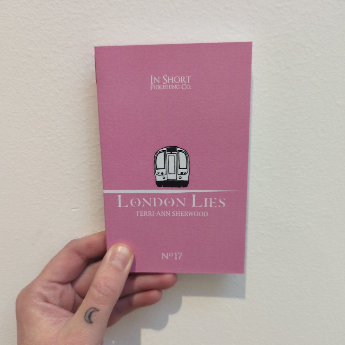 Writer, Interrupted (Stevie Metcalfe) tweet media