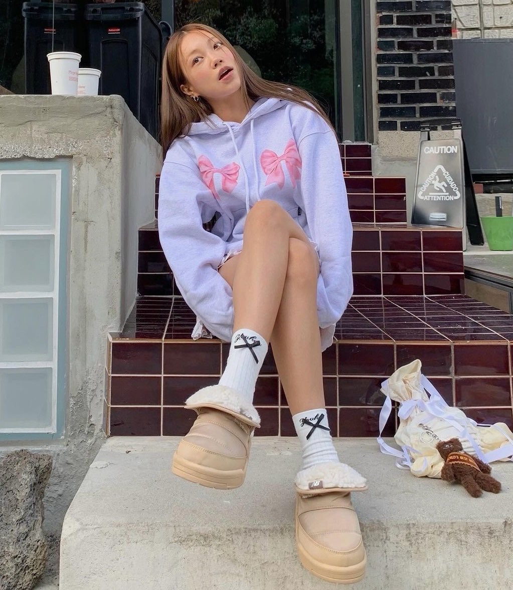 oncemore_s's tweet photo. ˗ˏˋ ♡︎ (pre-order) ✨ 
Sculptor — Bow Bow Hoodie White Melange🎀

⟢ รอบอก: s 47” m 49” l 51” xl 53”
⟢ price : 1890 บาท (มัดจำ 500)

ส่งกลับแอร์ ✈️

#พรีออเดอร์เกาหลี #รับหิ้วเกาหลี #sculptorthailand #sculptorthailandส่งต่อ https://t.co/vgMuhv9aO8