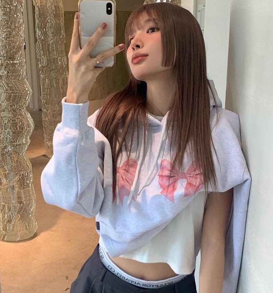 oncemore_s's tweet photo. ˗ˏˋ ♡︎ (pre-order) ✨ 
Sculptor — Bow Bow Hoodie White Melange🎀

⟢ รอบอก: s 47” m 49” l 51” xl 53”
⟢ price : 1890 บาท (มัดจำ 500)

ส่งกลับแอร์ ✈️

#พรีออเดอร์เกาหลี #รับหิ้วเกาหลี #sculptorthailand #sculptorthailandส่งต่อ https://t.co/vgMuhv9aO8
