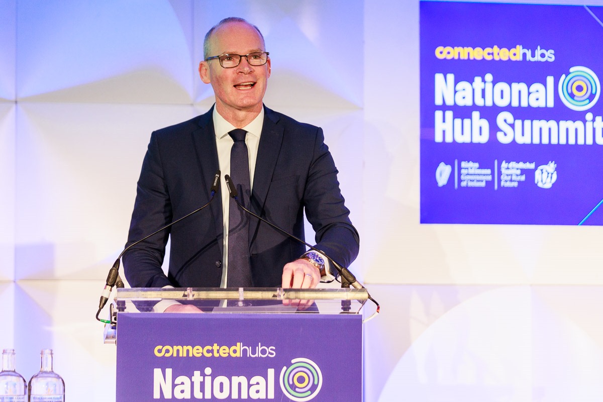 Opening the National Hub Summit, Minister @simoncoveney said: 'The contribution of hubs throughout the country is enormous... they help drive economic activity, support communities and allow individuals to live and work in their local communities.' @DeptEnterprise #ConnectedHubs