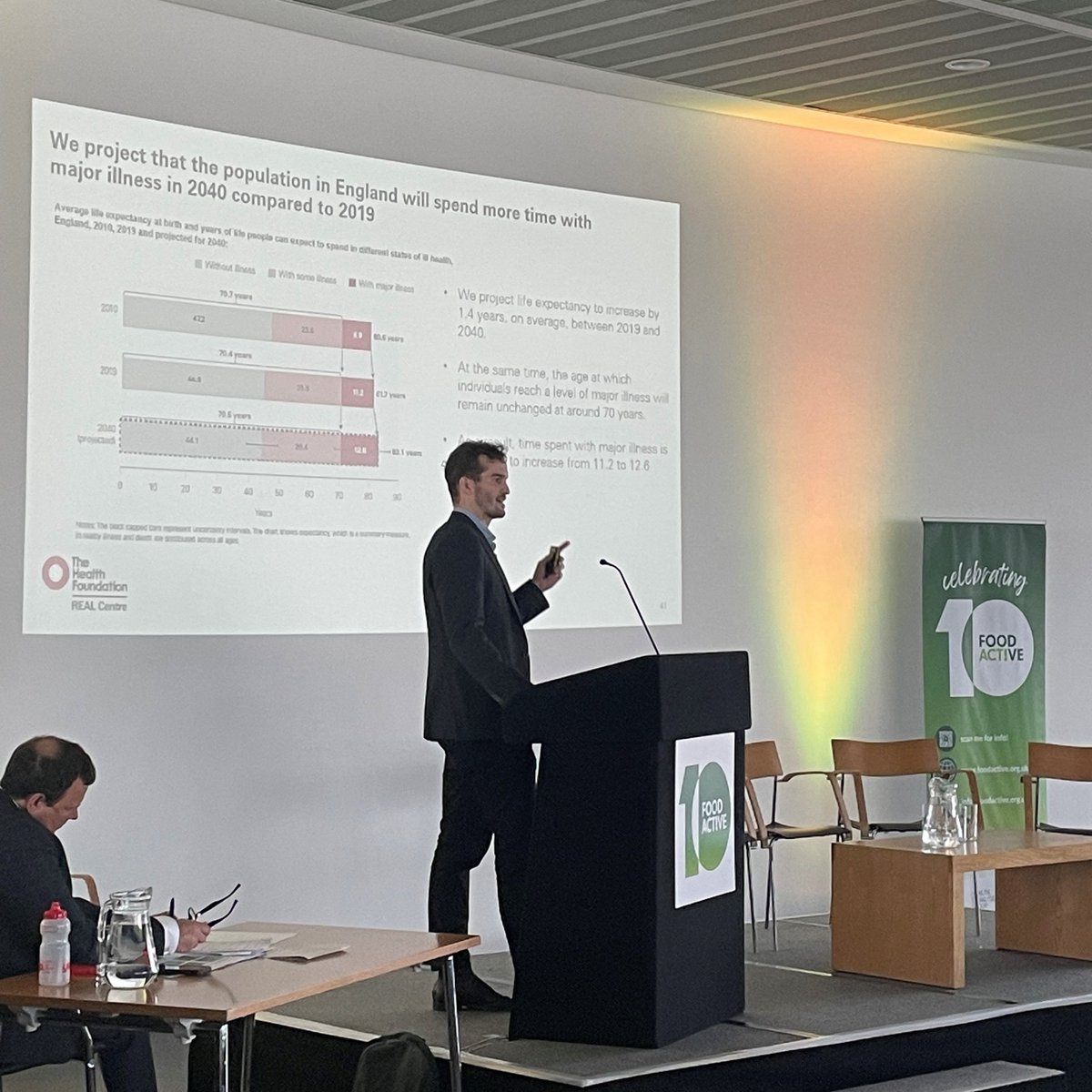 Next we have <a href="/tlswatt/">Toby Watt</a> who is discussing population ageing and multimorbidity in England - 2.5 million people are predicted to be living with major illnesses by 2040, an increase of 37% since 2019 

#FoodActive2023