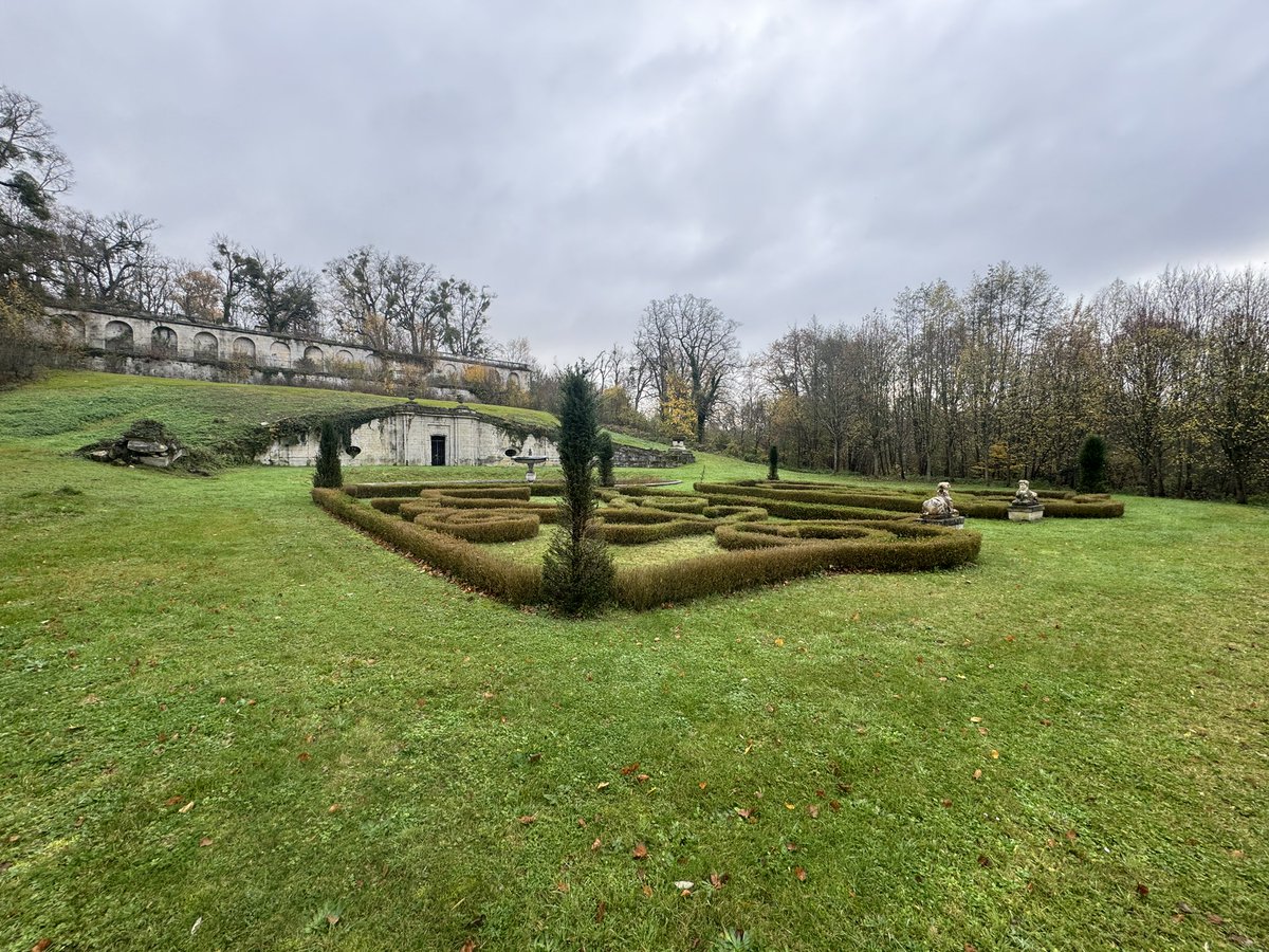 julienmarquis89's tweet photo. Merveilleux château de Stors, accompagné vers sa renaissance par @chasseur2chato #passionpatrimoine #contantdivry #princedeconti https://t.co/AZVGMfU7px