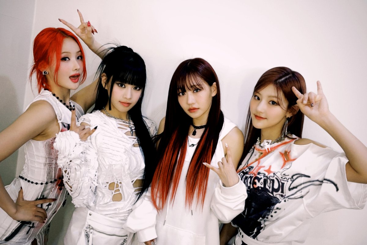 F_iLlJgagAALPf_?format=jpg&name=medium