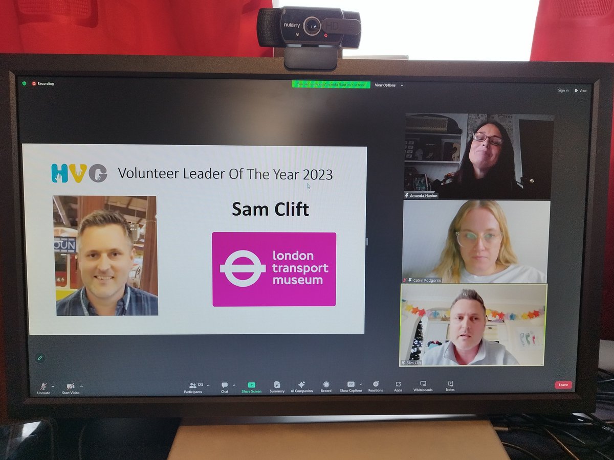 🎉 Congratulations to the inspirational @Sam_Clift for winning our Volunteer Leader Of The Year Award

🏆 Sam's strategic development of volunteering <a href="/ltmuseum/">London Transport Museum</a> has been transformative, deepening the impact of volunteering across the organisation and beyond #HeritageVolunteering23