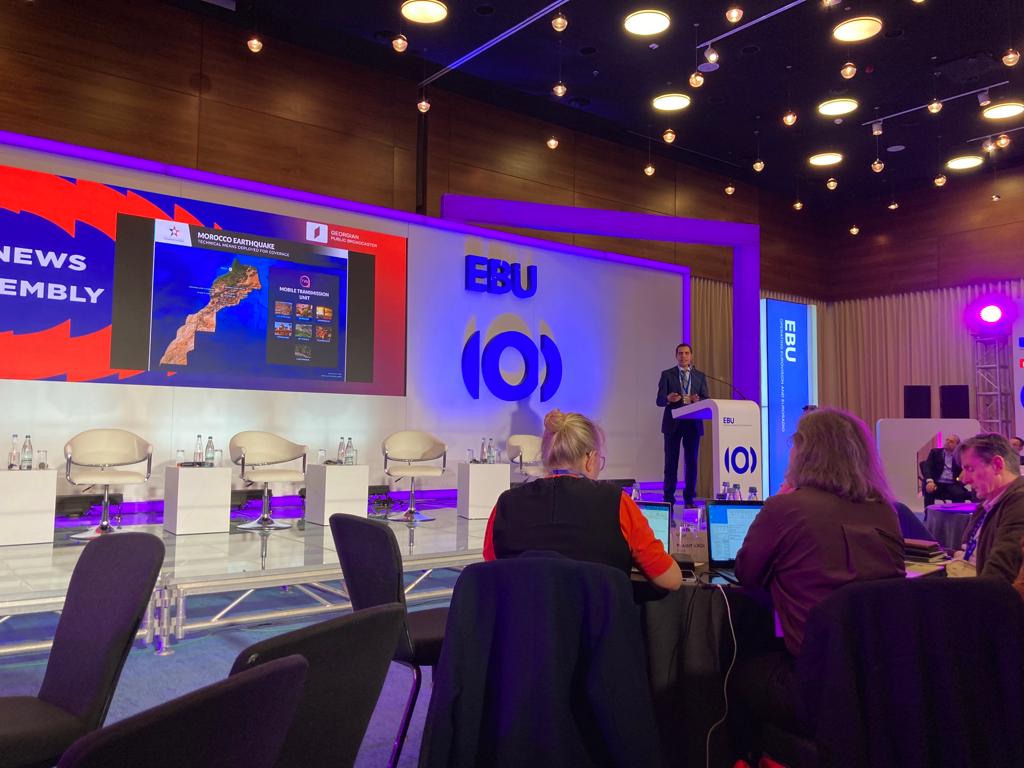 EBU_HQ's tweet photo. Morocco's catastrophic earthquake turned @SNRTNews into a 24-hour news channel overnight
At #NewsAssembly23 @naji_abdo reflects on the channel's response in unimaginable circumstances
ICYMI here's our story from Sept
↪️ https://t.co/FsYeVbK9yX https://t.co/Dl0tztSnPO