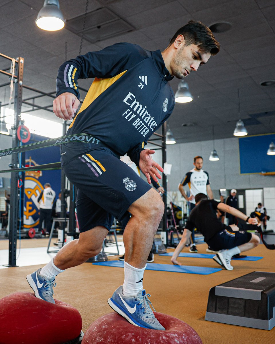🆙 <a href="/Brahim/">Brahim</a> 🆙
#RMCity