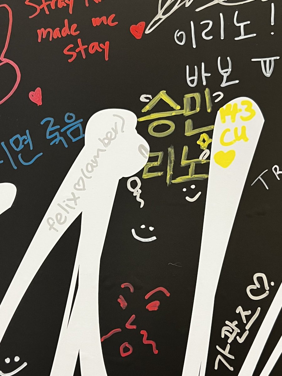 Cu_2mins's tweet image. 🐶🐱#StrayKids #SKZ_ROCKSTAR_POPUP