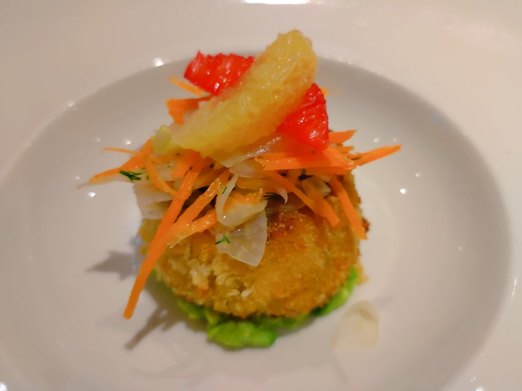 mjswhitebread's tweet photo. California cuisine ala the Chef's Table https://t.co/q1uXreUKQq