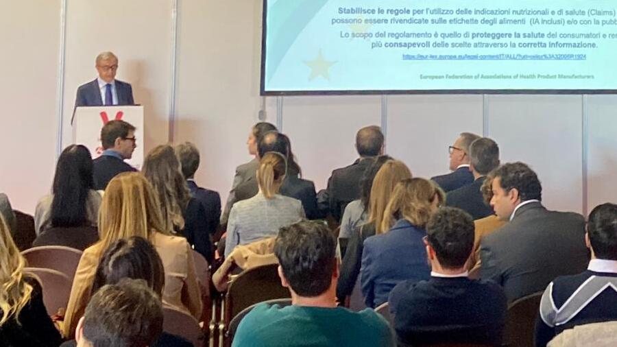 Today, our president Antonino Santoro attended the #inVitality fair in Milan 🇮🇹
He provided an overview of the 🇪🇺 regulatory environment for #foodsupplements and of EHPM strategy to meet the challenges and encourage innovation