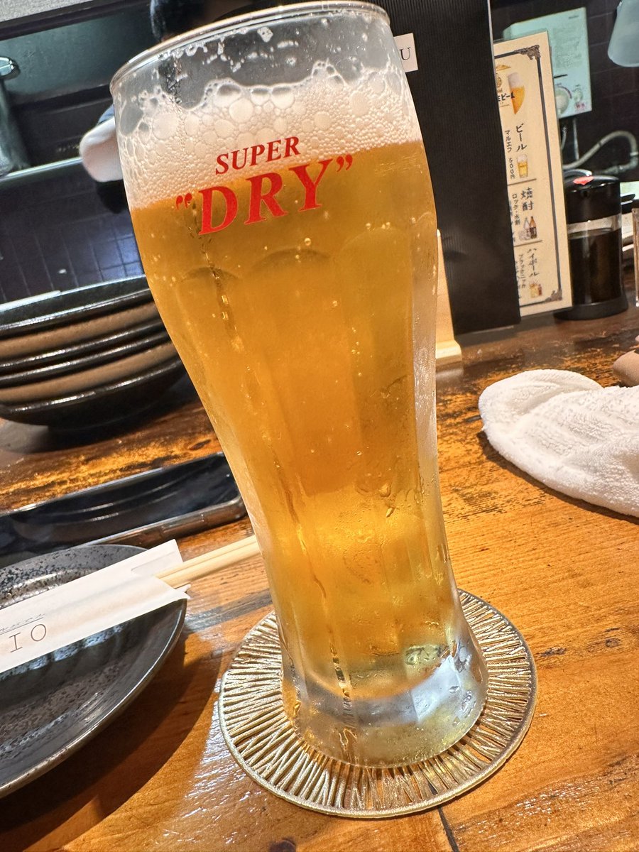 明日は休みだーーー！！！
1人飲み笑笑