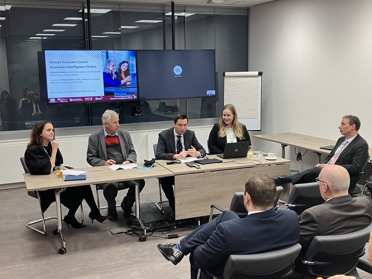 devbankwales's tweet photo. Today, our Wales Investment Director, Rhian Elston, spent the morning speaking about how the economic climate looks for small businesses in Wales at the #SmallBusinessBreakfast at the Senedd. https://t.co/9BBqSfbtrK