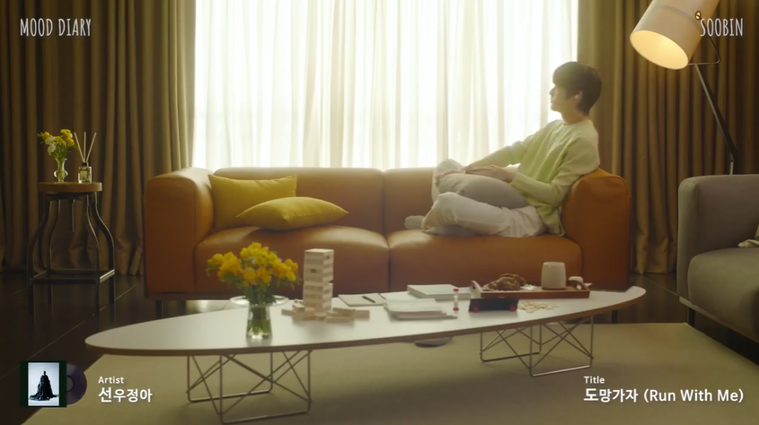 txtmims's tweet photo. I just found out that 🐰 recommended this song to MOA and 🧸 before.

#SOOBIN "I’ll be with you just like this. If you reach out, I’ll be there to hold your hand". 🫂

Our promise will stay tomorrow ♡
#4everTogetherWithTXT
#AlwaysOurHome숩
#TOMORROW_X_TOGETHER 
@TXT_members https://t.co/kzJPSZejmH