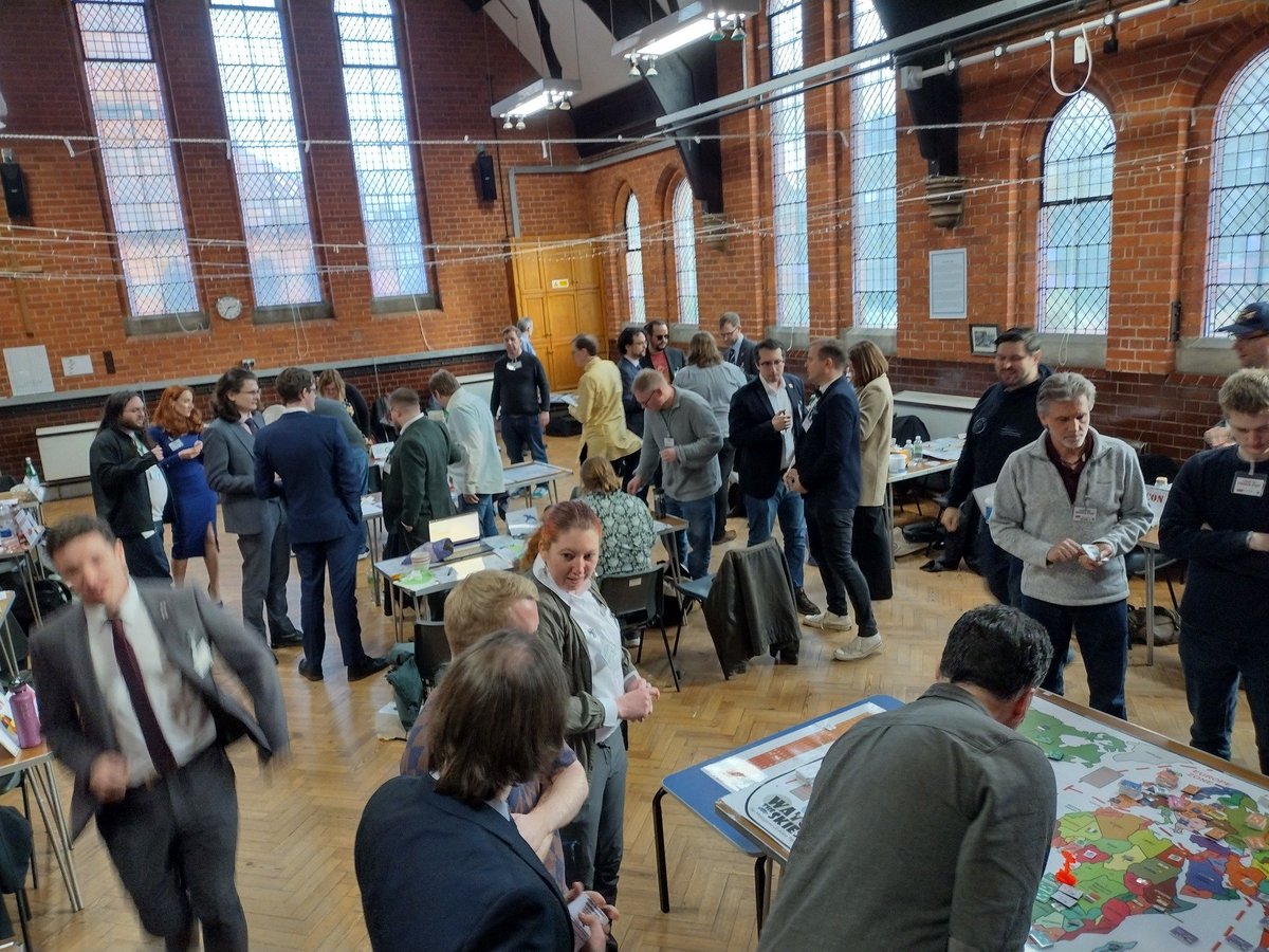 swmegagames's tweet photo. 'Watch the Skies: Second Sight', the #megagame of politics and alien mystery is coming to #Reading (again) in March! https://t.co/INvteIm1pg https://t.co/EhYbSqOyol