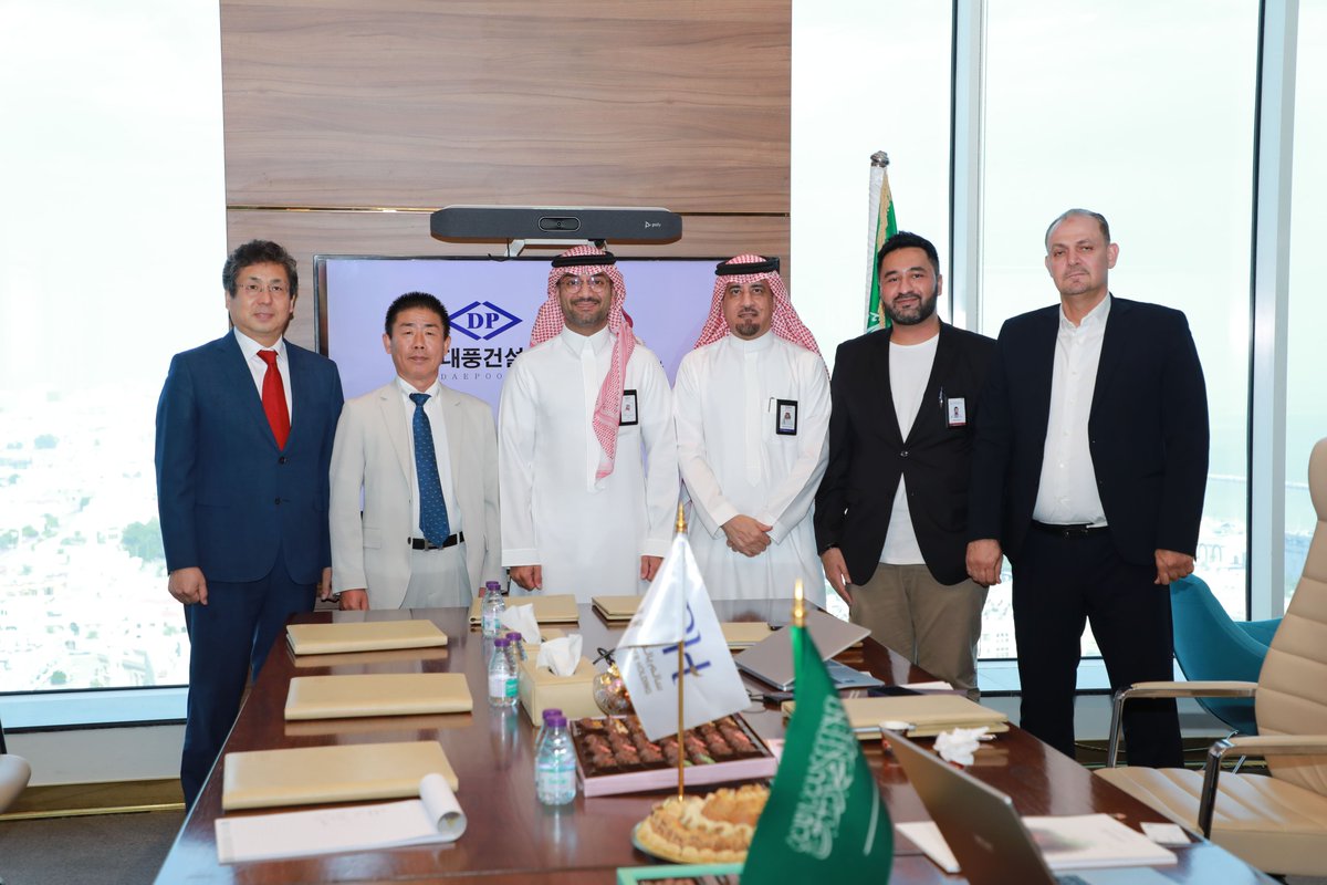 We are proud to announce that #ICON_Advanced Co has signed an Exclusive Agency Agreement with #Daepoong_Construction from South Korea for a specialized S-Gate Valve, including installation and lifecycle services.This new partnership provides an opportunity to expand their sales