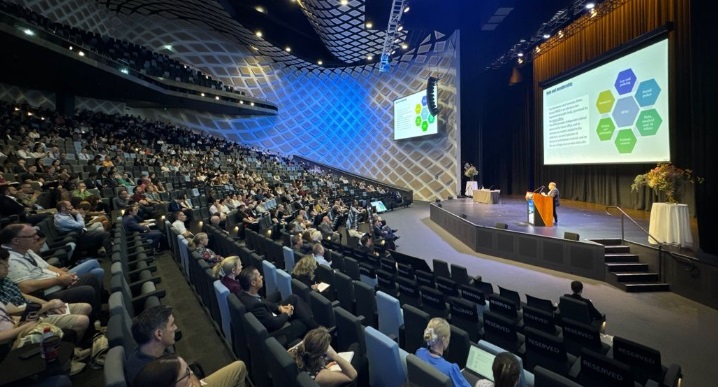 KingsForensics's tweet image. @Synded @KingsForensics  presenting European perspective on the ethics of intelligence tools @iafs2023 #ScientificProgramme #WhereToFromHere #ForensicIntelligence #ForensicGenetics #Sydney