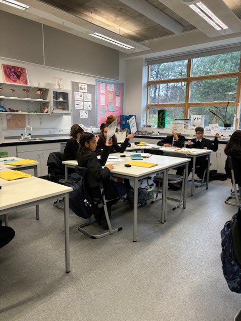 Loved learning all about microorganisms in Dr Gibson's science lesson this morning. Lots of brilliant retrieval practice on display too! <a href="/EastwoodHighERC/">Eastwood High School</a>
