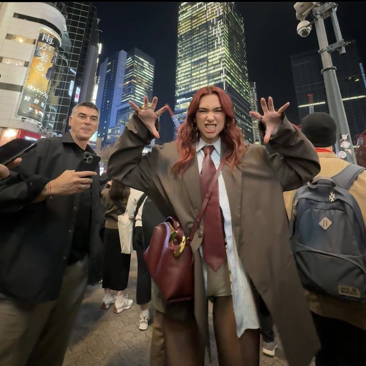 はぁーん？？？かわいすぎる！！！デュア様日本満喫してて嬉しい！！