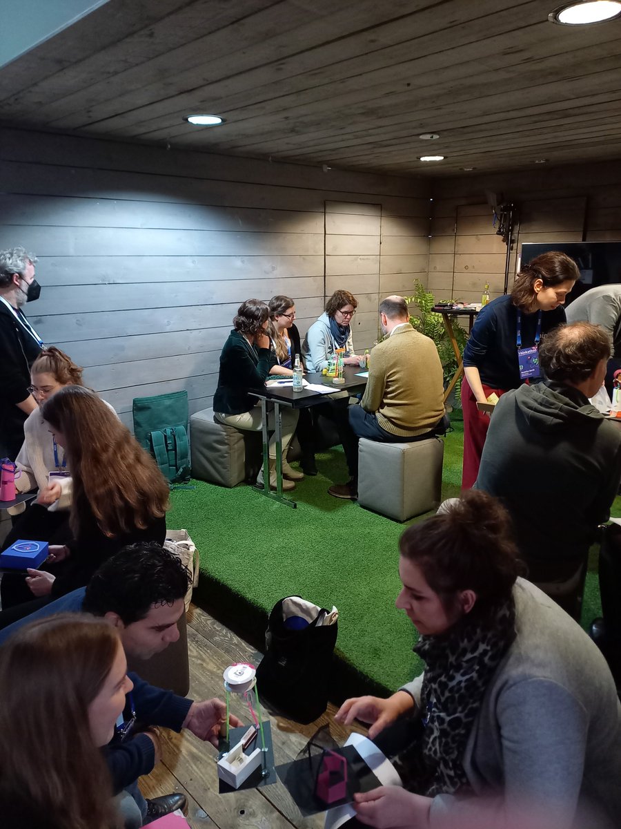 natmintforum's tweet photo. #Innovation+#Diversität=mehr #Chancengerechtigkeit in der #MINTBildung: Aber mit welchen konkreten, innovativen Ideen können wir diversere Dialoggruppen für #MINT-Bildungsprojekten erreichen? Antworten gab es gestern beim #Thinkathon von @MINTvernetzt. https://t.co/iXBCJwn66Z