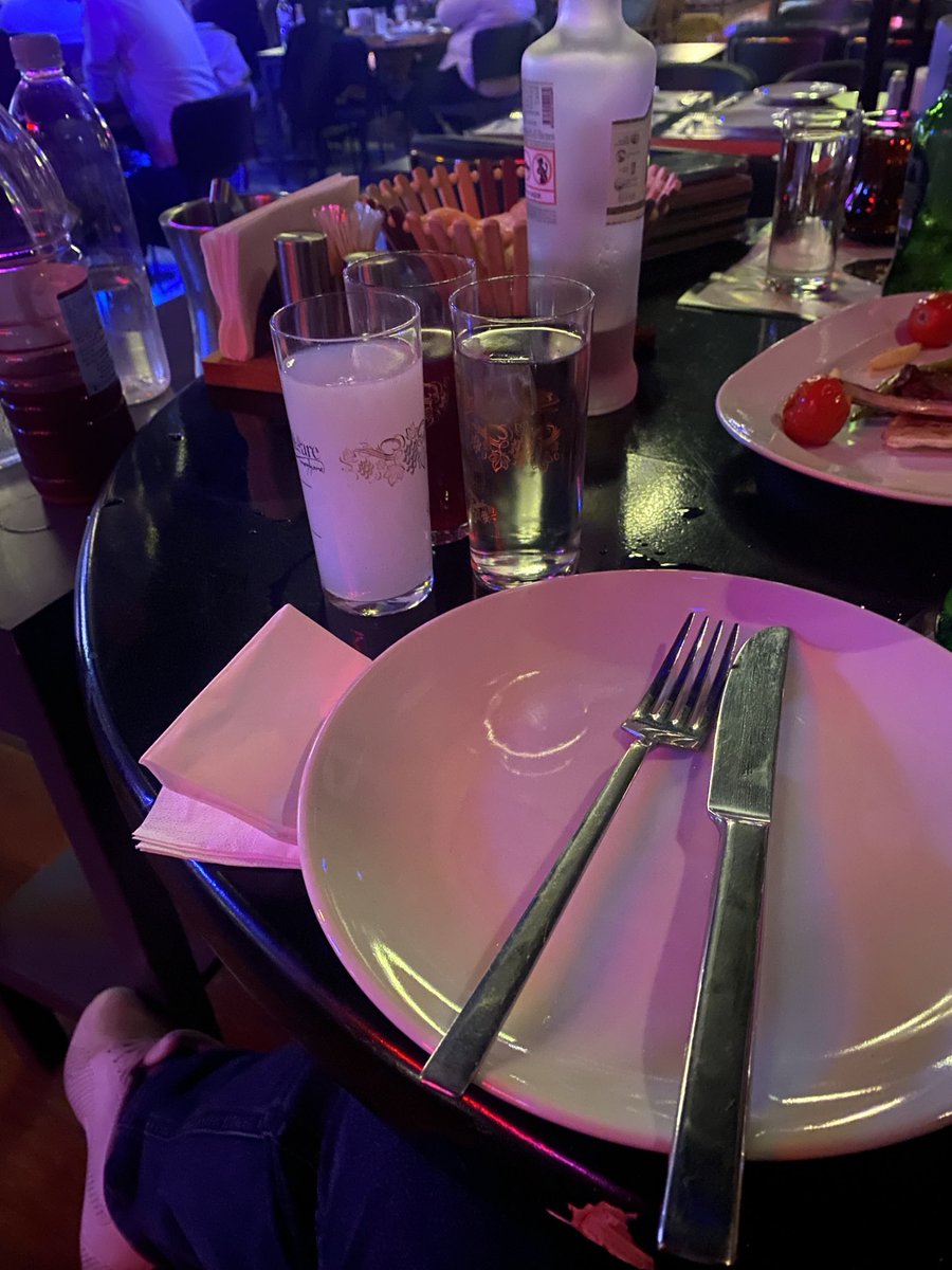 Irazim2005's tweet photo. Günlerden rakı https://t.co/Il81ZuWznl