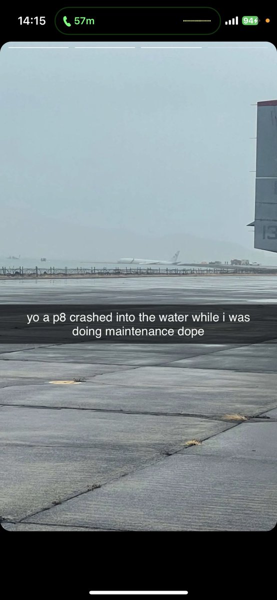 GovAenderia's tweet photo. well shit balls @USNavy #navyplane #p8 #hawaiiplanecrash https://t.co/o6eRbpUgkM
