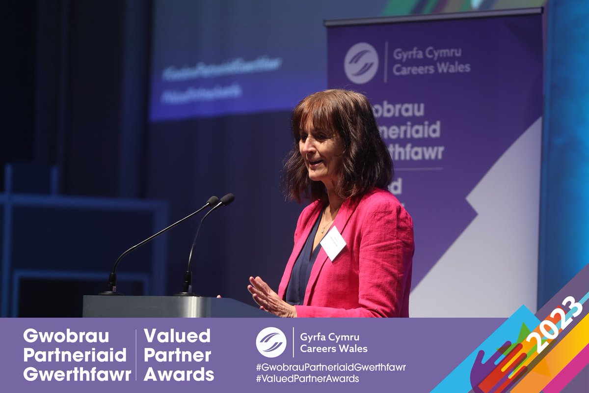 Careers Wales tweet media