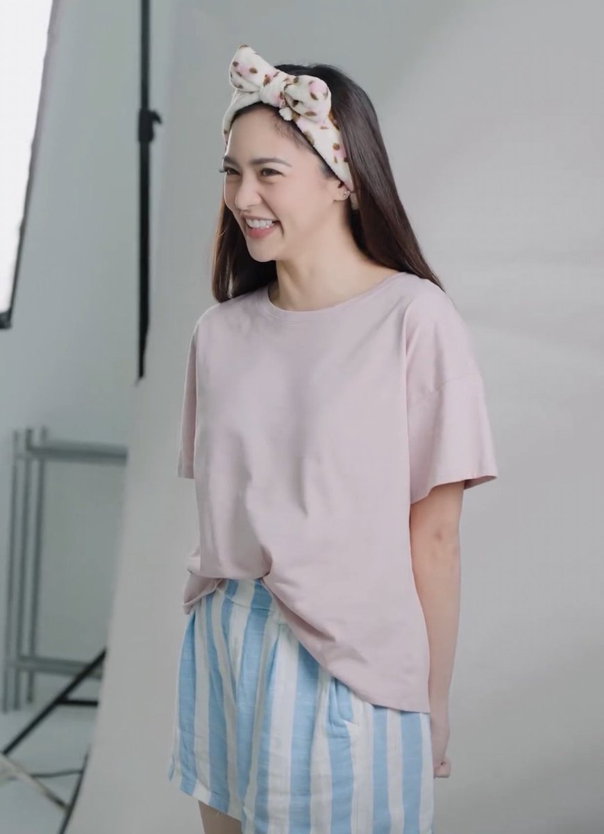 teamKCGofficial's tweet photo. sobrang cute n’ya dito 🥹

#ABSCBNxViuxDreamscape #GetReadyWithKim #SecretaryKimPH #WhatsWrongWithSecretaryKim https://t.co/BRGRJ9kanw