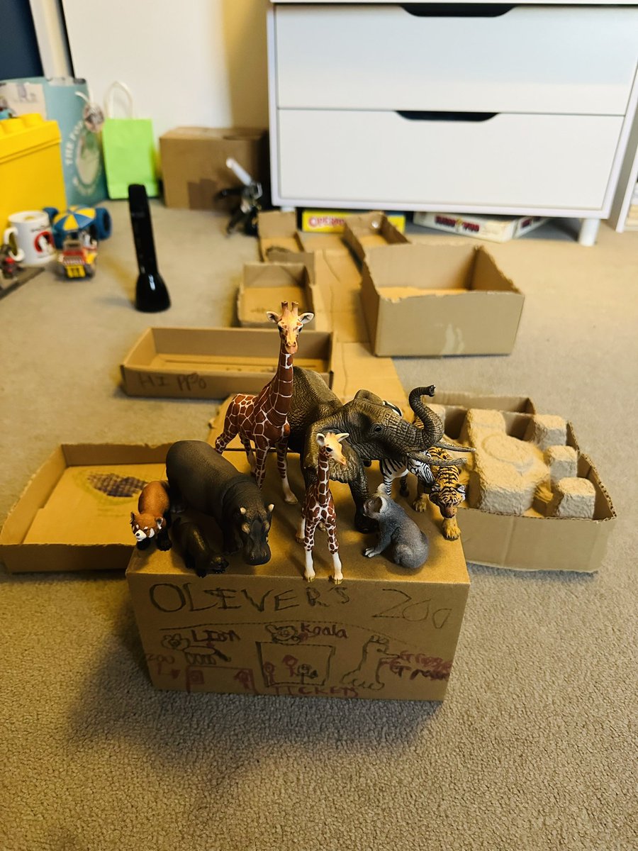 My son built a cardboard zoo for his toy animals. He’s asked me to post it “on line” so other people can see it and “like” 😂 #zoo