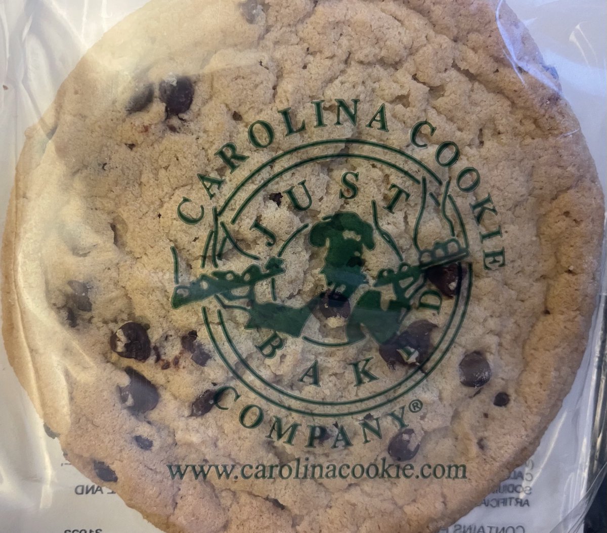 TonyaCCIM's tweet photo. A great way to start the holiday. #flypti #carolinacookie #happythanksgiving https://t.co/k5cmqo1HeU